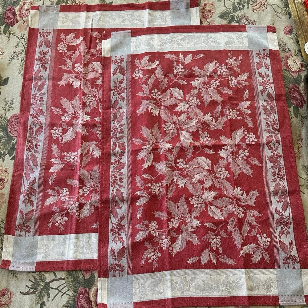 Williams-Sonoma holly Jacquard kitchen towels set of 2 red whiter Christmas new